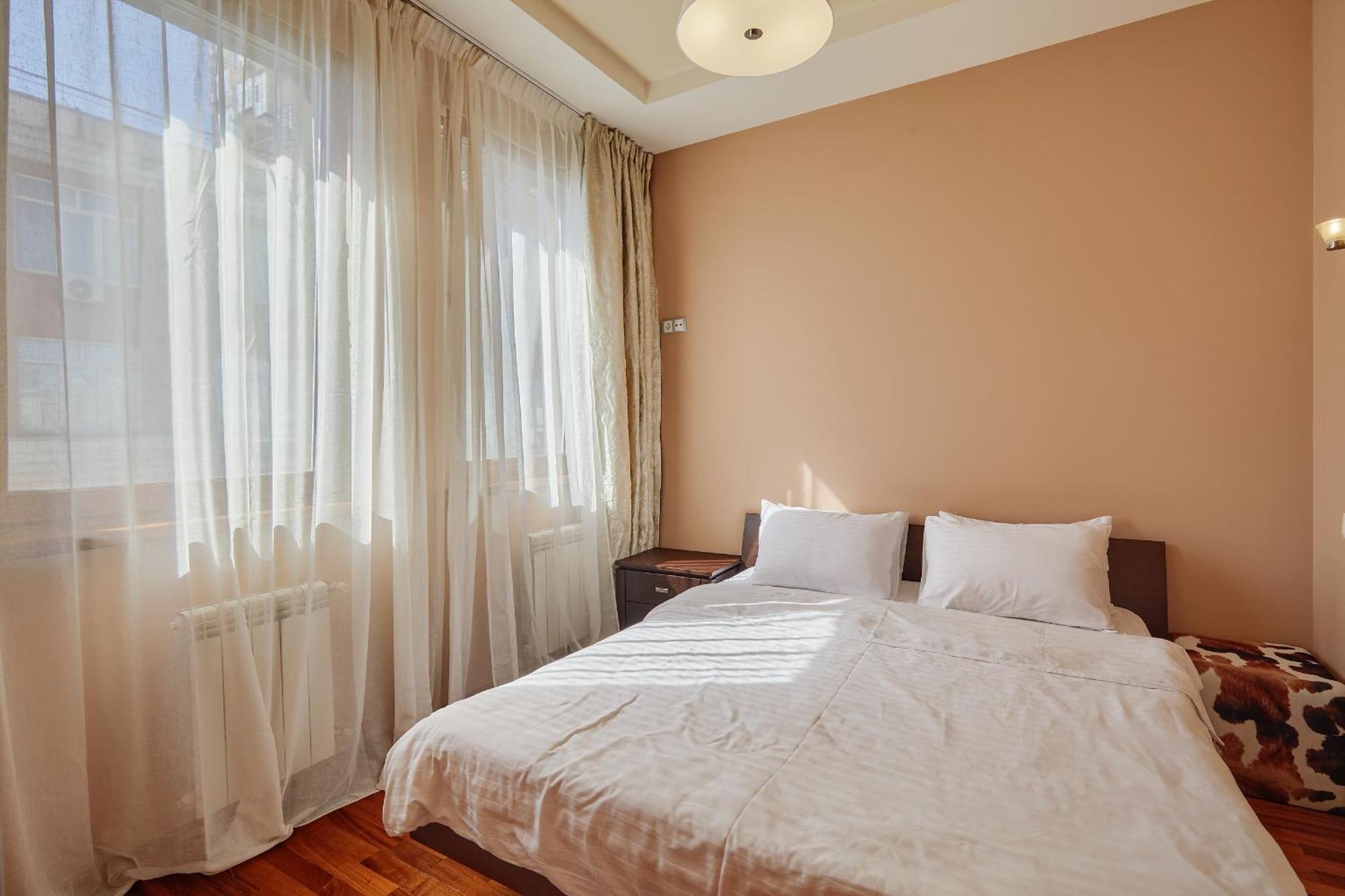 Botanic Towers Electricity Is Always Present Apartment Kiew