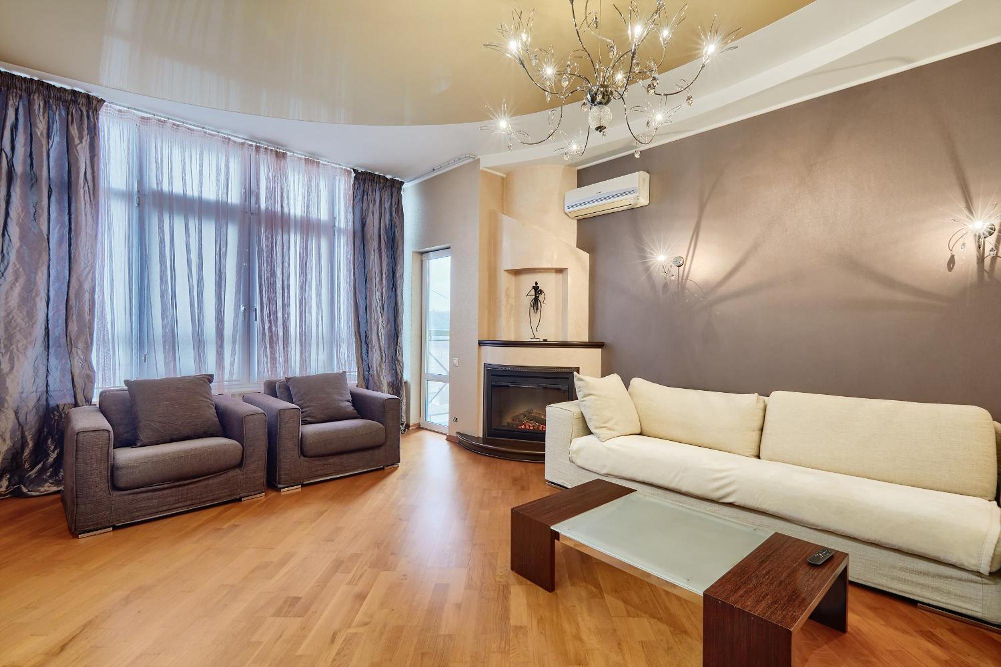 Botanic Towers The House Has A Shelter Apartment Kyiv